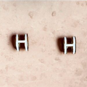 White/Silver Initial H Logo Earrings